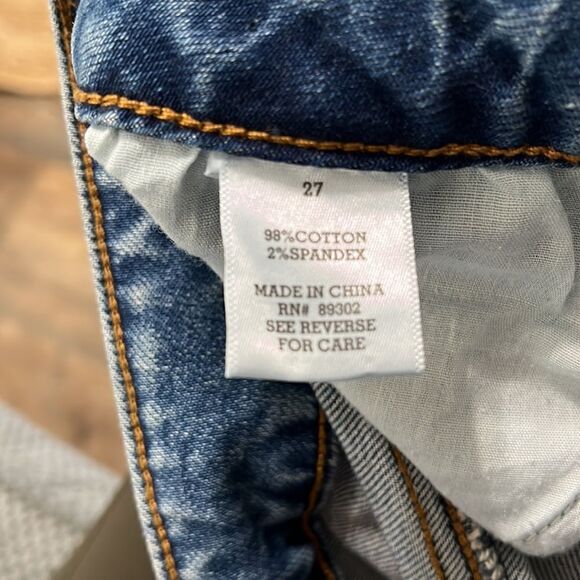 Altar’d State boyfriend fit distressed jeans size 27 - Picture 7 of 8